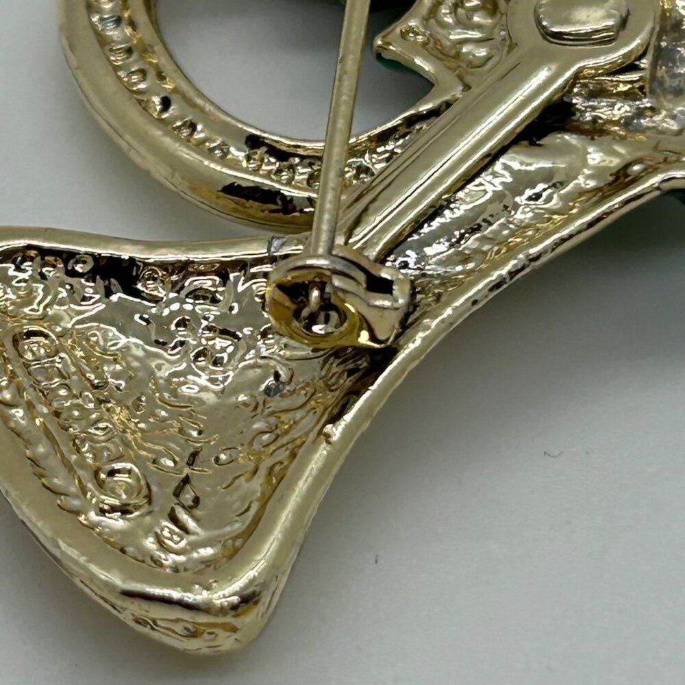 Vintage Gerry's Christmas Brooch Gold-Tone French Horn Pin Enamel Holly Berries - Picture 15 of 15
